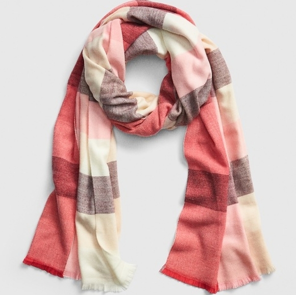 Gap Cozy Oversized fringe Cozy Frayed Scarfuper soft pink plaid scarf - Picture 1 of 6